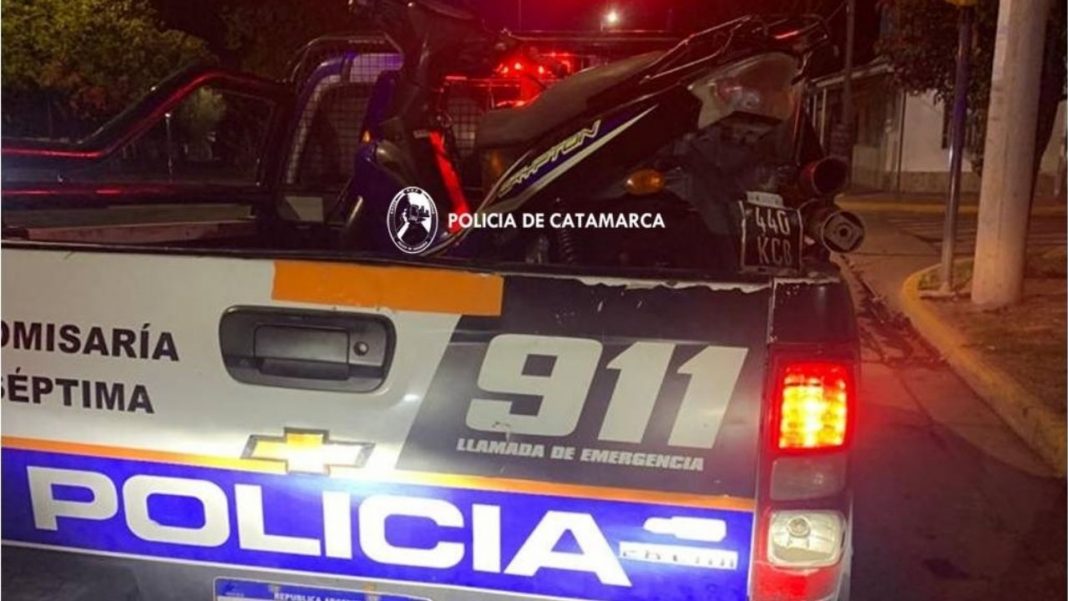 motochorros-intentaron-arrebatar-a-una-mujer-en-calle-salta-y-avenida-belgrano