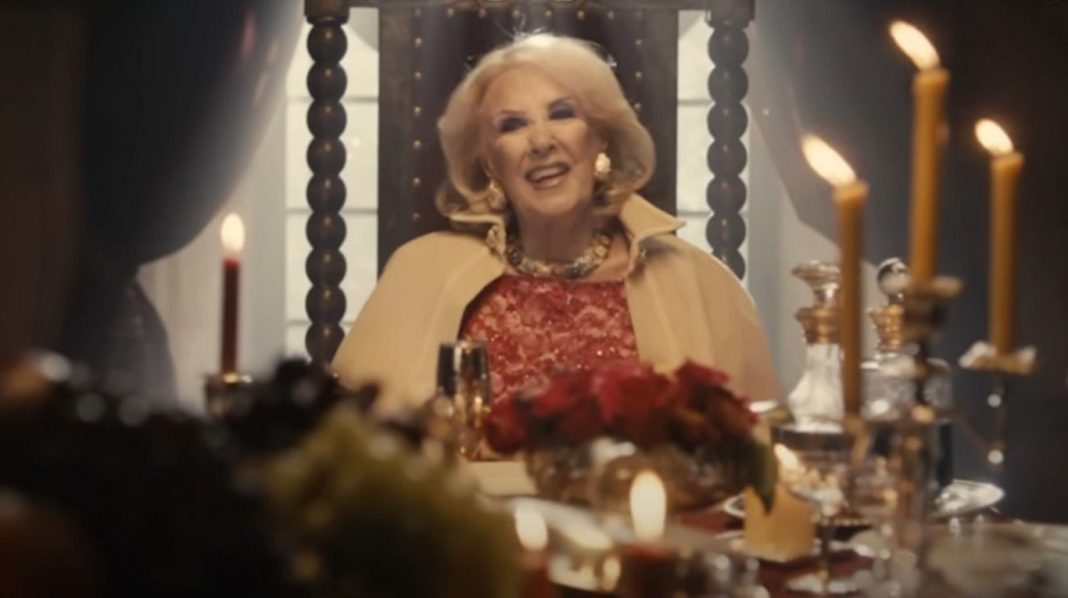 mirtha-legrand-volvio-a-la-actuacion-para-interpretar-a-una-reina-en-la-promocion-de-“la-casa-del-dragon”