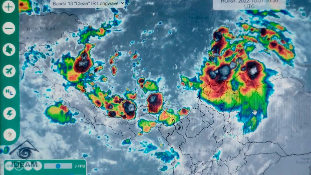 alerta-maxima-en-centroamerica-por-un-ciclon-tropical-que-puede-convertirse-en-huracan