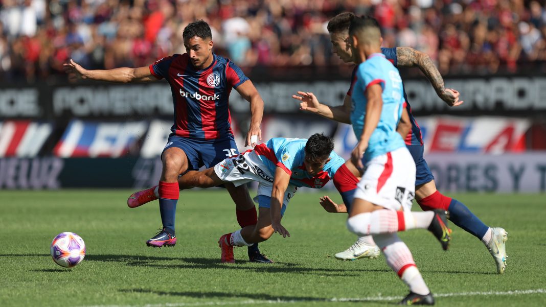 san-lorenzo-le-gana-a-arsenal-en-el-arranque-de-la-temporada